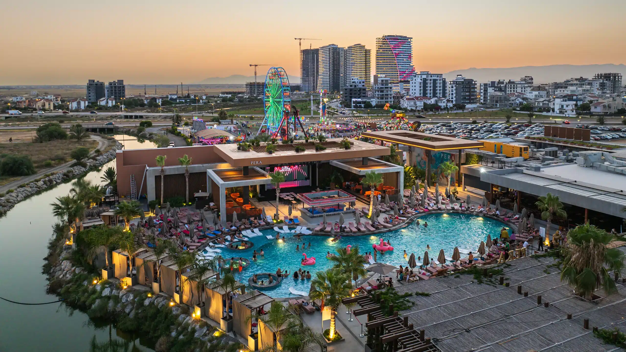 Long Beach bei İskele mit Pera Beach Club und Grand Sapphire – Immobilien in Nordzypern